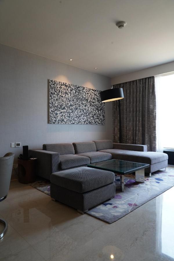 Marriott Executive Apartments Hyderabad Exterior foto
