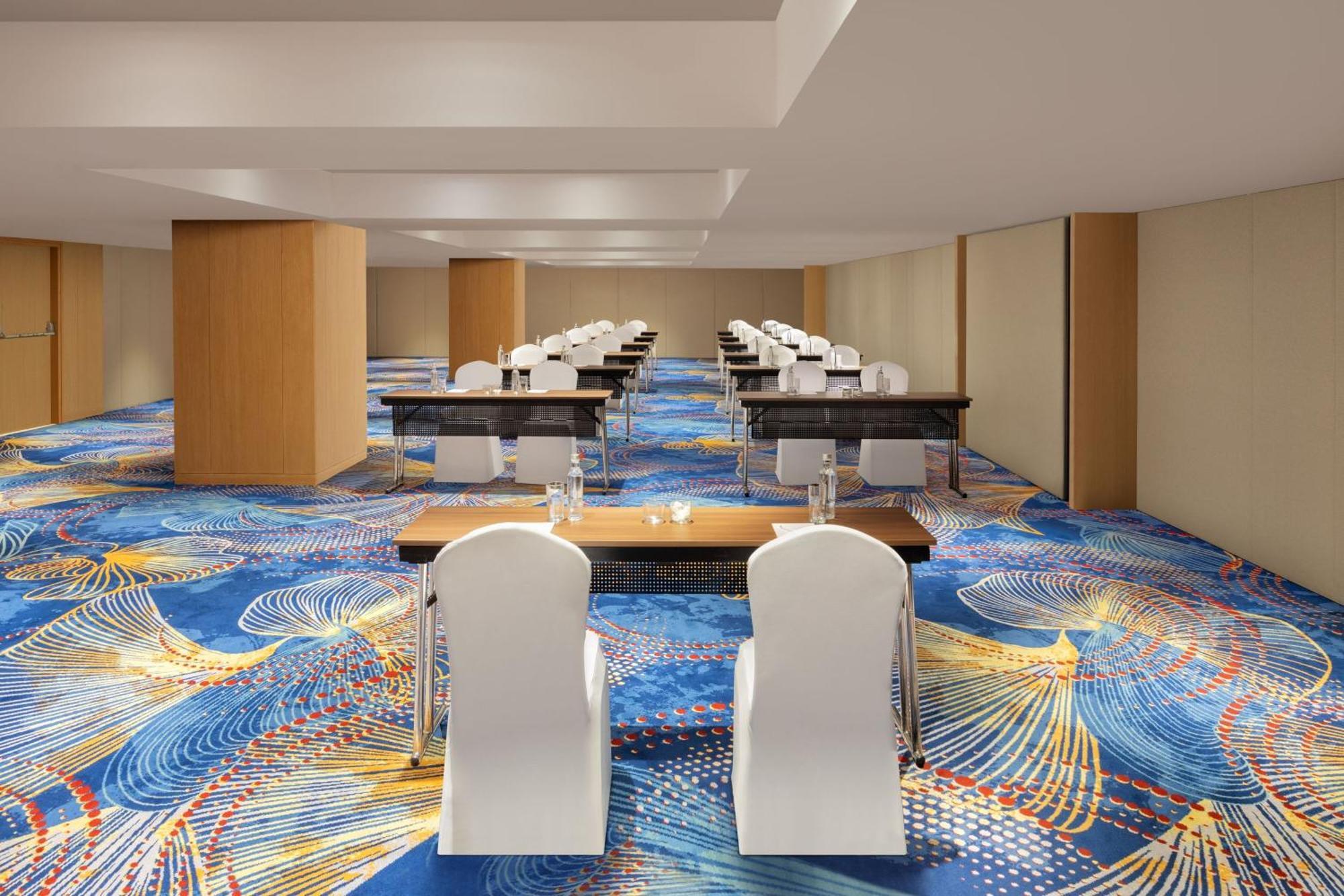 Marriott Executive Apartments Hyderabad Exterior foto